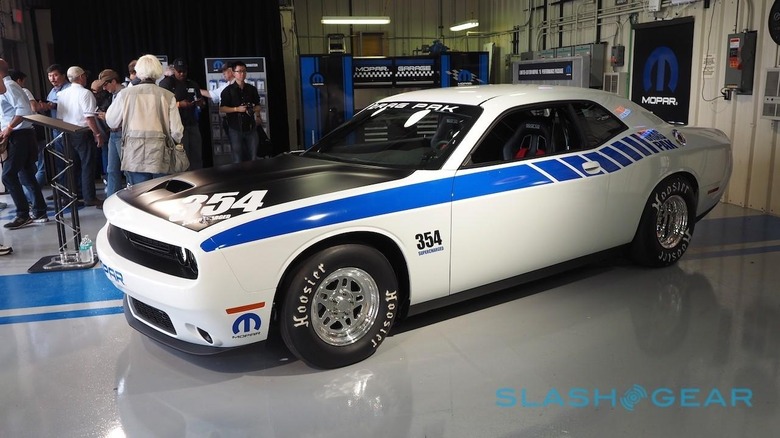 Mopar Dodge Challenger Drag Pak