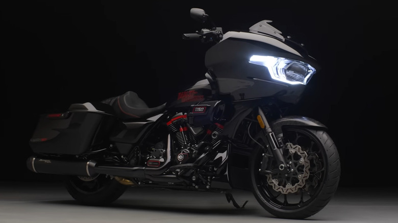 A side view of the 2024 Harley-Davidson CVO Road Glide
