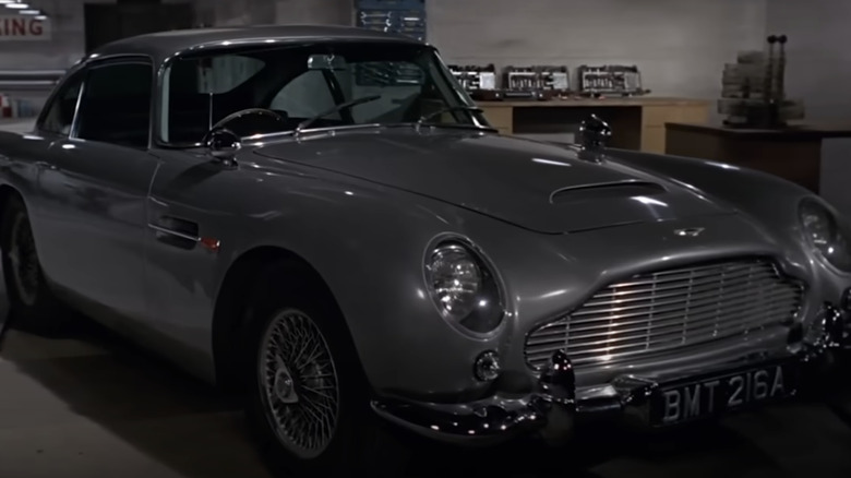 James Bond Aston Martin DB5