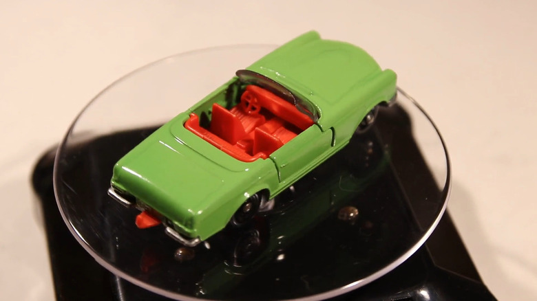 1967 Apple-Green Mercedes Benz 230SL