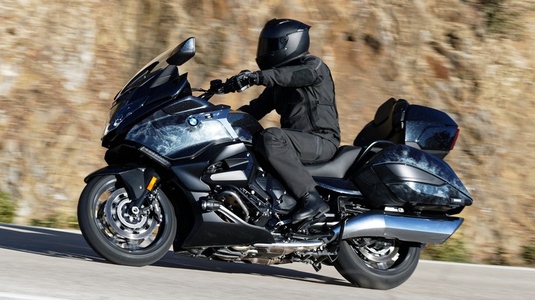 K 1600 Grand America Option 719 Midnight