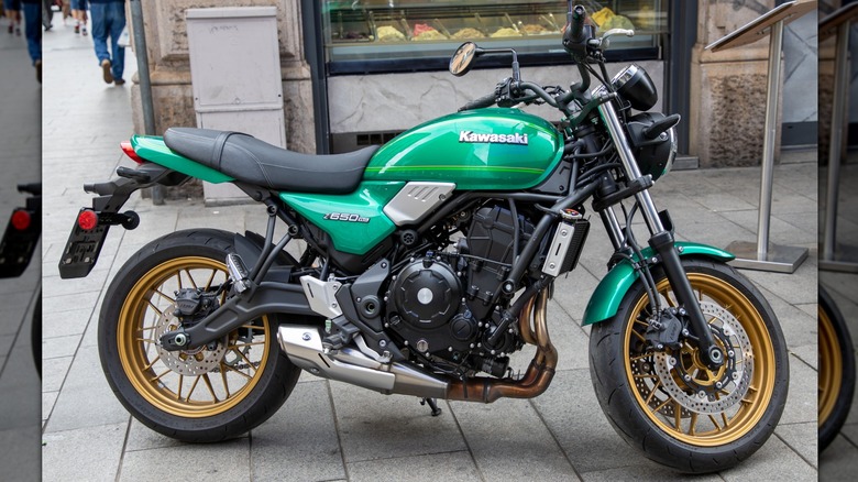 Kawasaki Z900RS