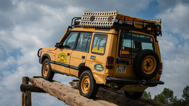 Land Rover Discovery Camel Trophy