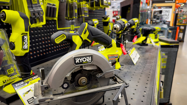 Ryobi product display
