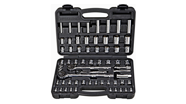 pittsburgh socket set in container
