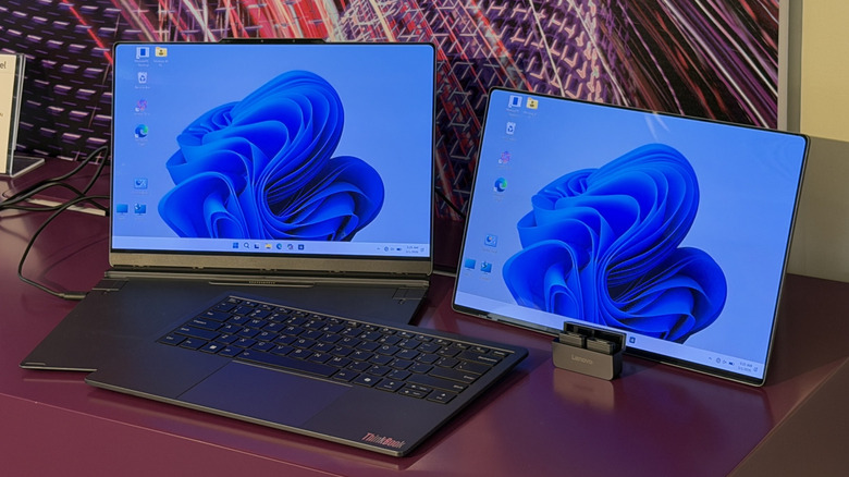 Lenovo Modular PC concept on a table