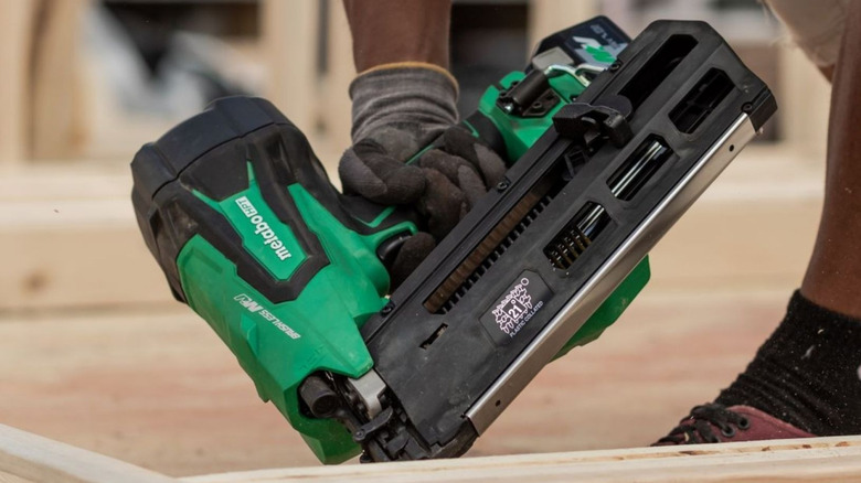 21-degree 36V Cordless Framing Nailer in use