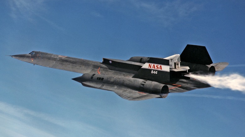 The NASA SR-71A in flight in 1998
