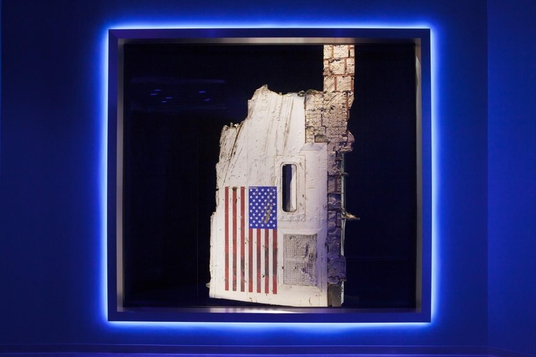 NASA puts never-before-seen Challenger, Columbia shuttle wreckage on display