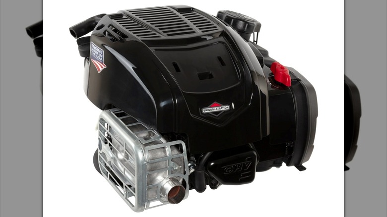 The Briggs & Stratton Exi 7.25 GT engine.
