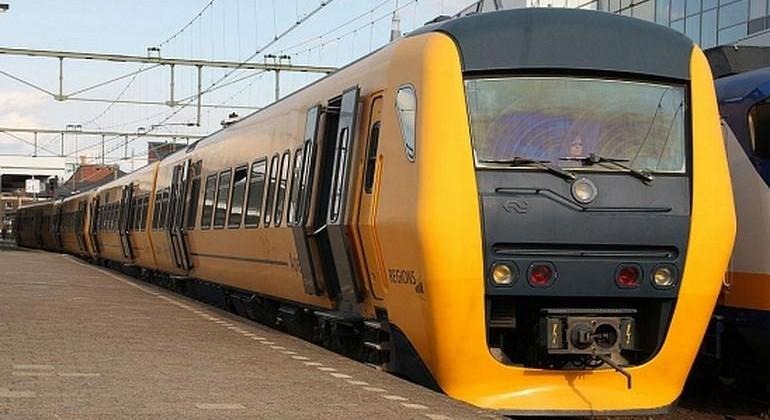 Netherland trains to be equipped with track-clearing lasers