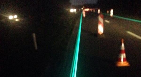 netherlands-glow-dark-road-0