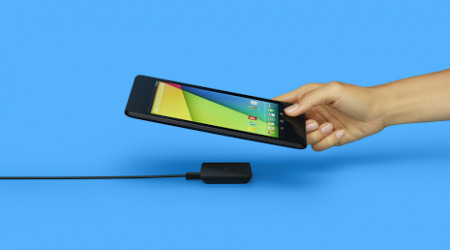 nexus-wireless-charger-1