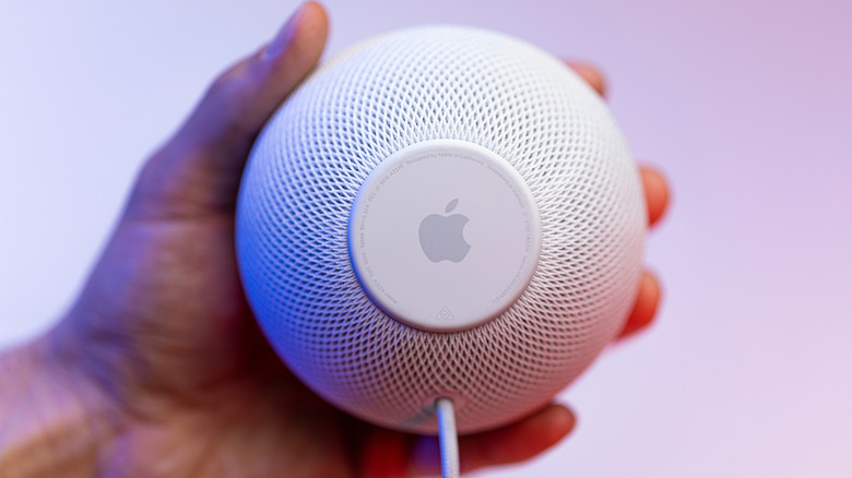 Apple HomePod speaker