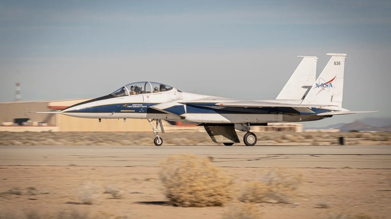 Close-up of NASA's Cross Flow Attenuated Natural Laminar Flow (CATNLF) scale model reaching speeds of 144 MPH