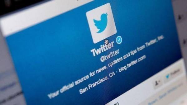 New Twitter feature collects tweets based on products and places