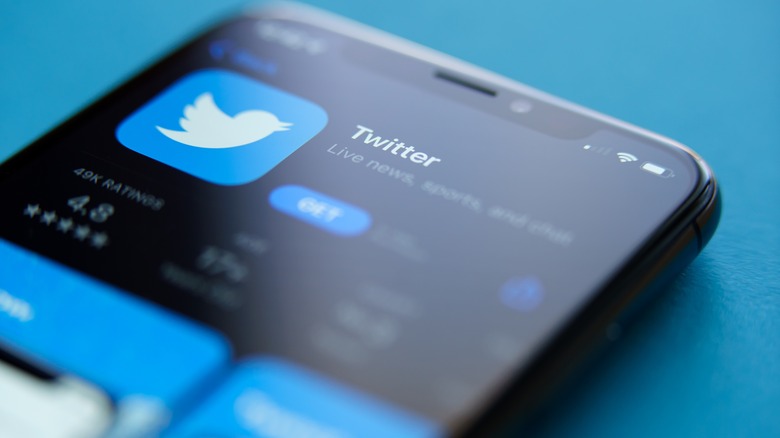 Twitter app download screen