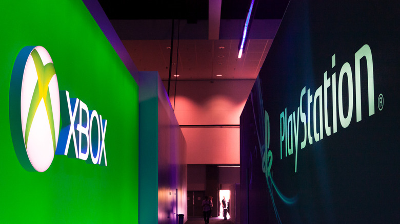 Xbox and Playstation logos E3 exhibit