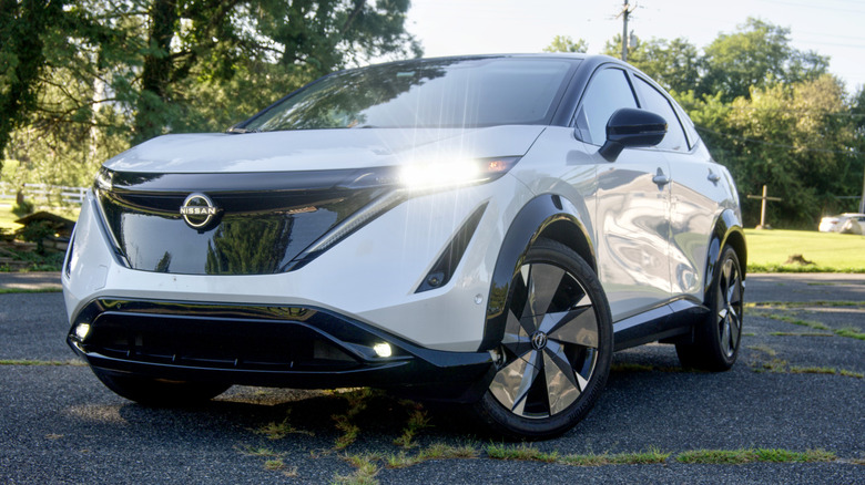 2025 Nissan Ariya front 3/4 view