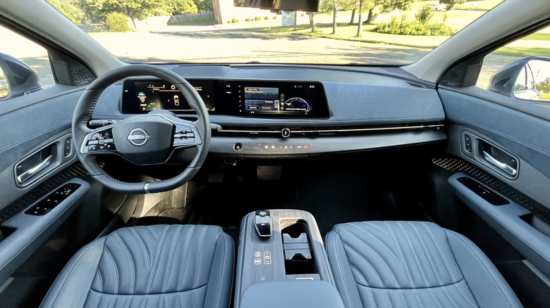 Nissan Ariya interior