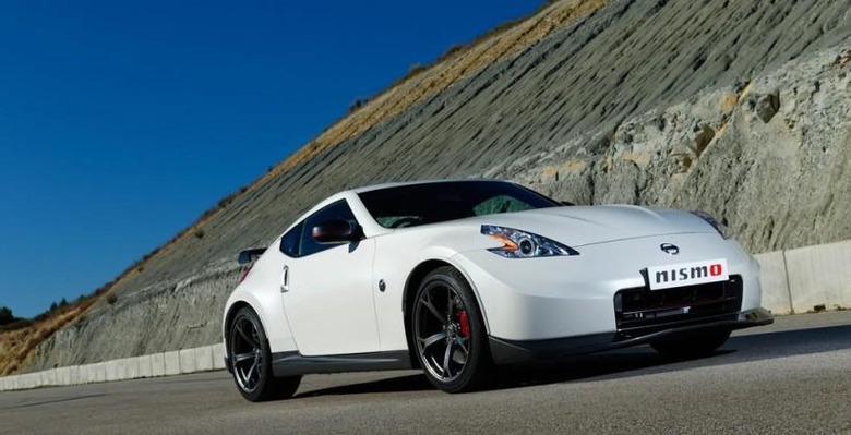 2014-nissan-370z-nismo