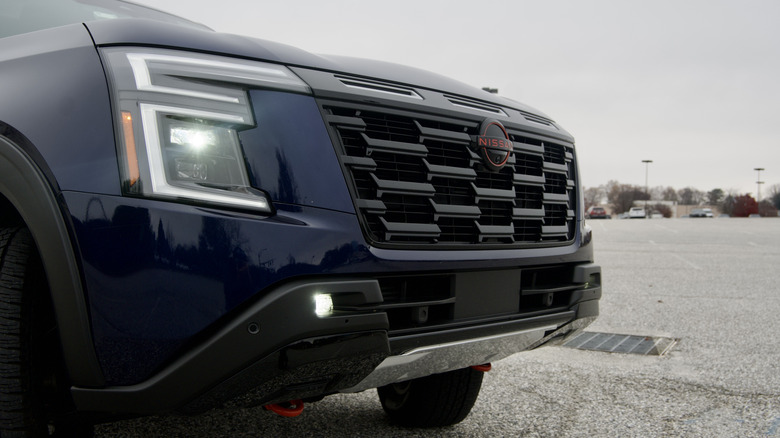 Nissan Armada front grille