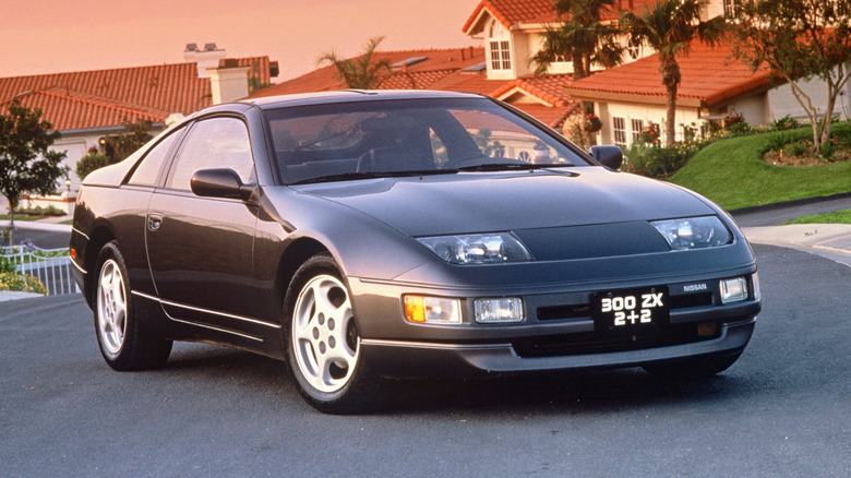 1990 Nissan 300ZX 2+2, front-right view