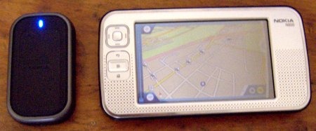 Nokia Navigation Kit Bluetooth GPS receiver by N800