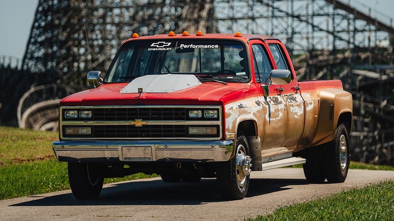 Modified Chevy C/K dually