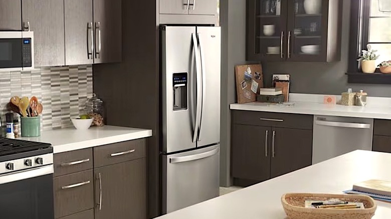Picture showing a Whirlpool refrigerator in a modern kitchen