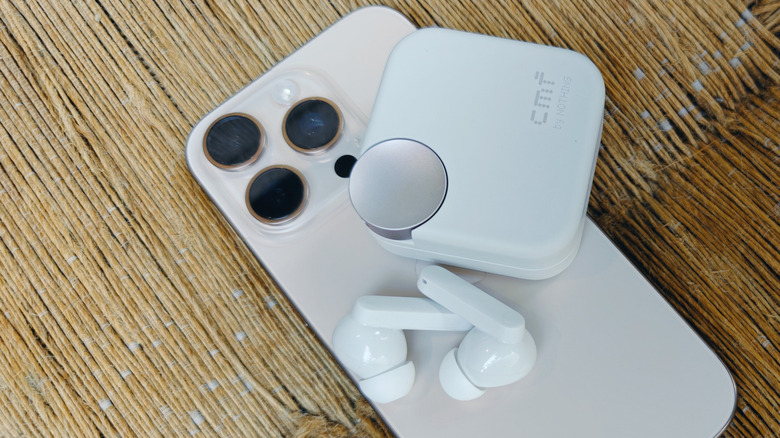 CMF Buds 2 Plus and iPhone.