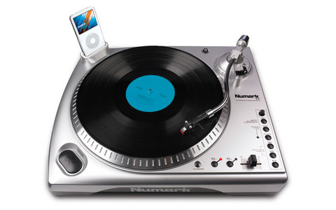 Numark TTi iPod turntable