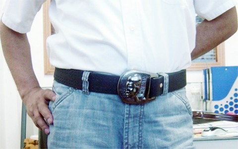 obama-spy-belt-buckle