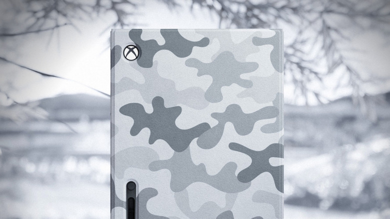 Xbox Arctic camo wrap