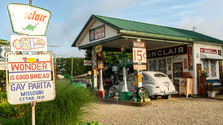 route 66 vintage gas station