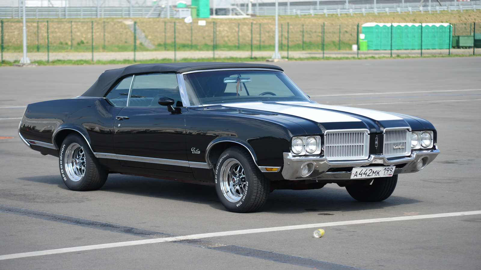 Oldsmobile’s Cutlass vs.  The Cutlass Supreme: تفاوت چیست؟