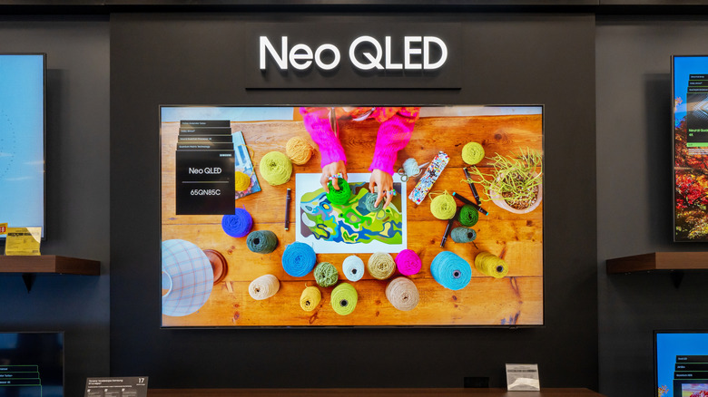 Samsung Neo QLED TV store display