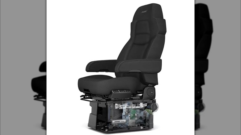 Bose Ride II seat black colored