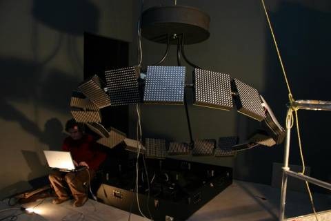 Moebius Display