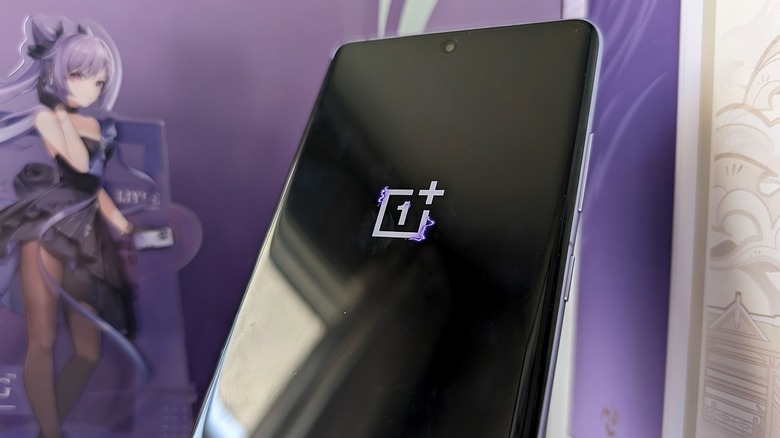 OnePlus 12R Genshin Impact Edition 