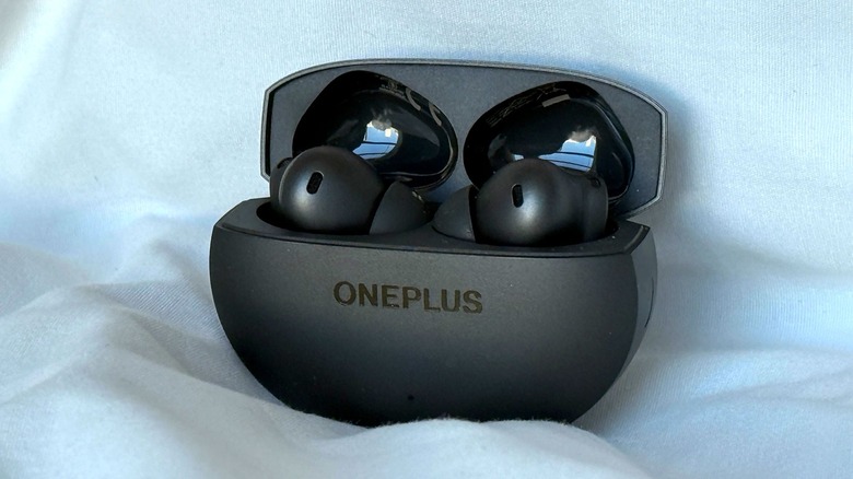OnePlus Buds 4 on a table