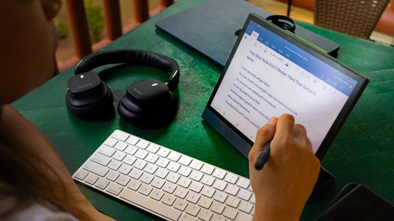 The Onyx Boox Note Air4 C comes with a stylus, case, and spare stylus tips