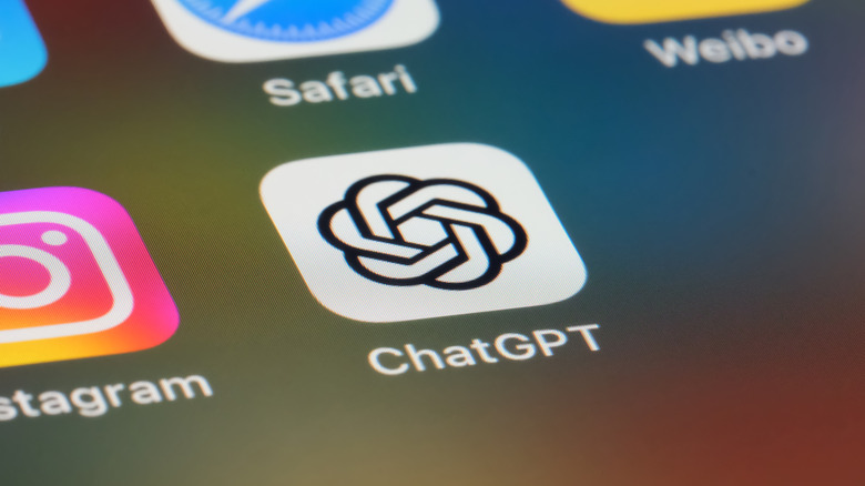 chatgpt app among other iphone apps