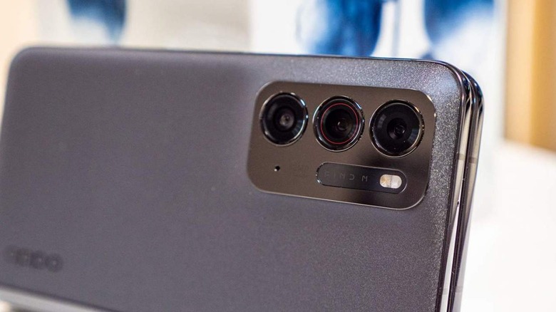 OPPO Find N rear camera lenses 