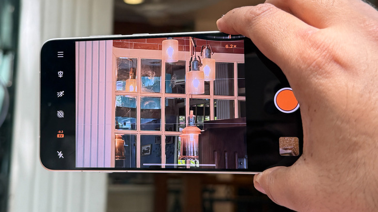 Clicking pictures with Oppo Find X8 Ultra.