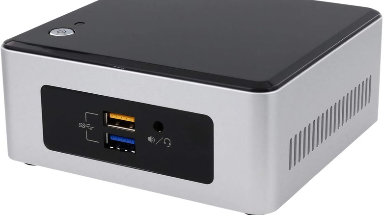 Intel NUC has an orange USB port