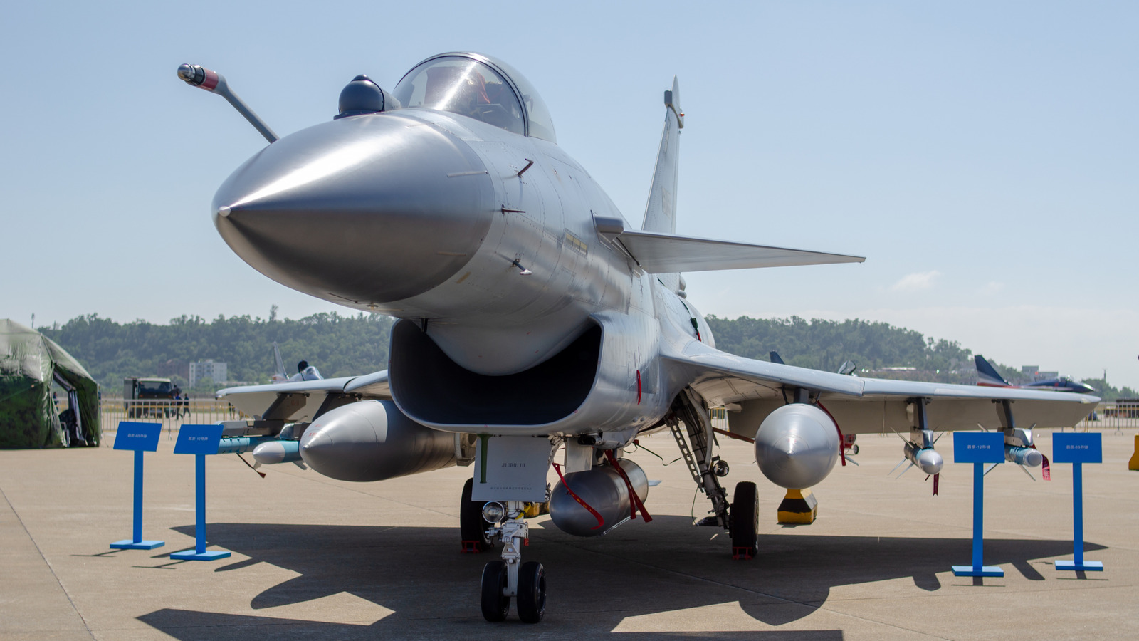 Pakistan's Impressive Fighter Jet Is Disrupting Indian Airstrikes - Here's What Makes The J-10 So Deadly