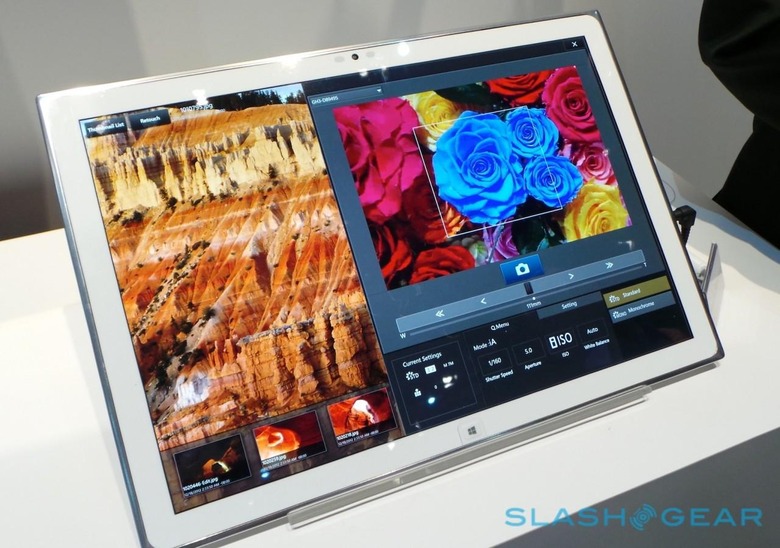 panasonic_20-inch_4k_tablet_hands-on_sg_6