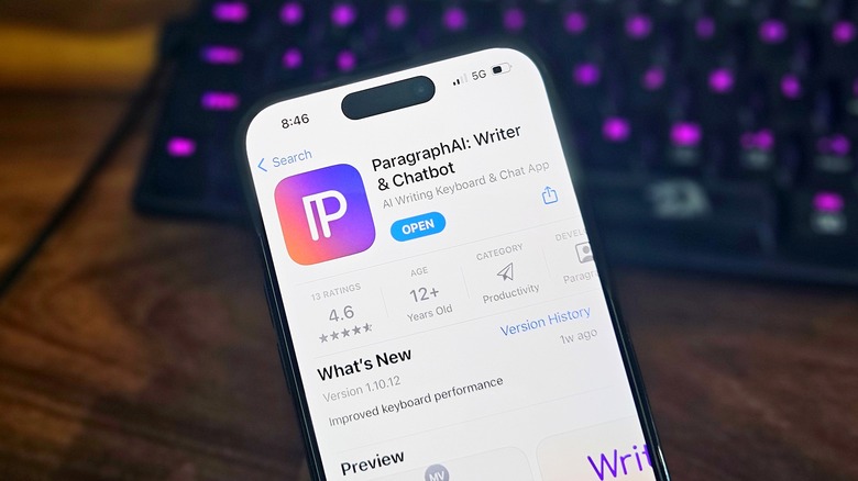 App Store listing of Paragraph AI