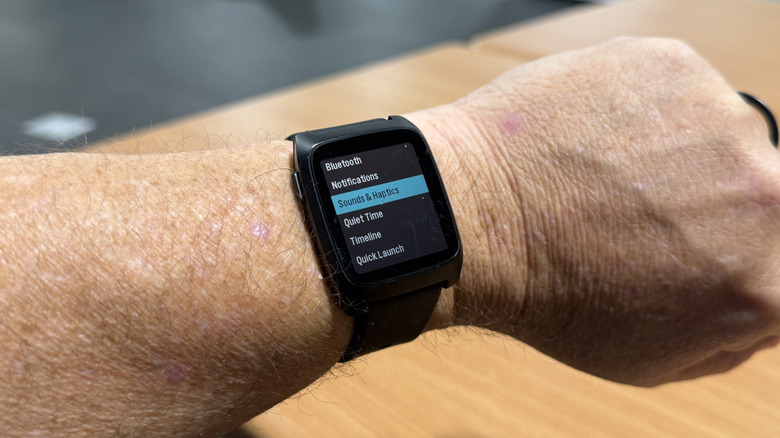 Man wearing the Pebble Time 2